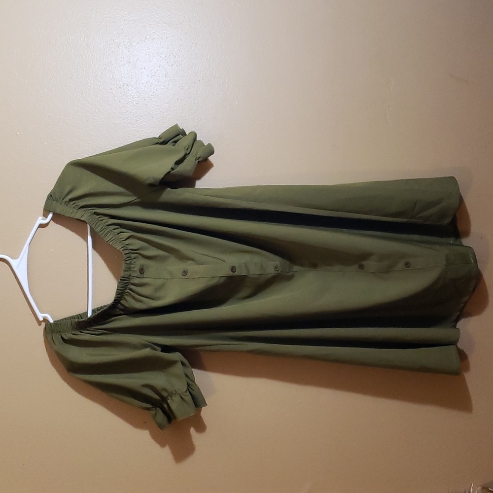 NWT Style Dome Dress